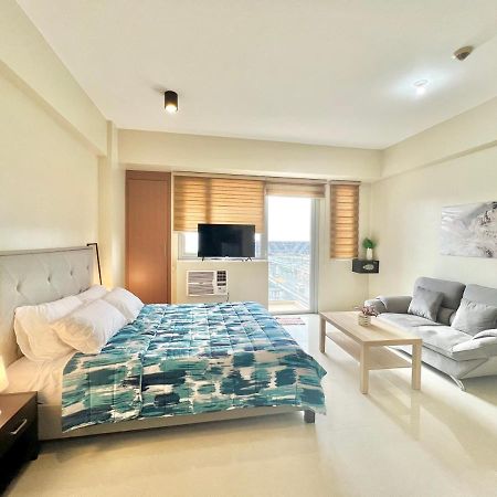 Luxury Hotel Type Condo Near Naia Manila Airport Екстер'єр фото