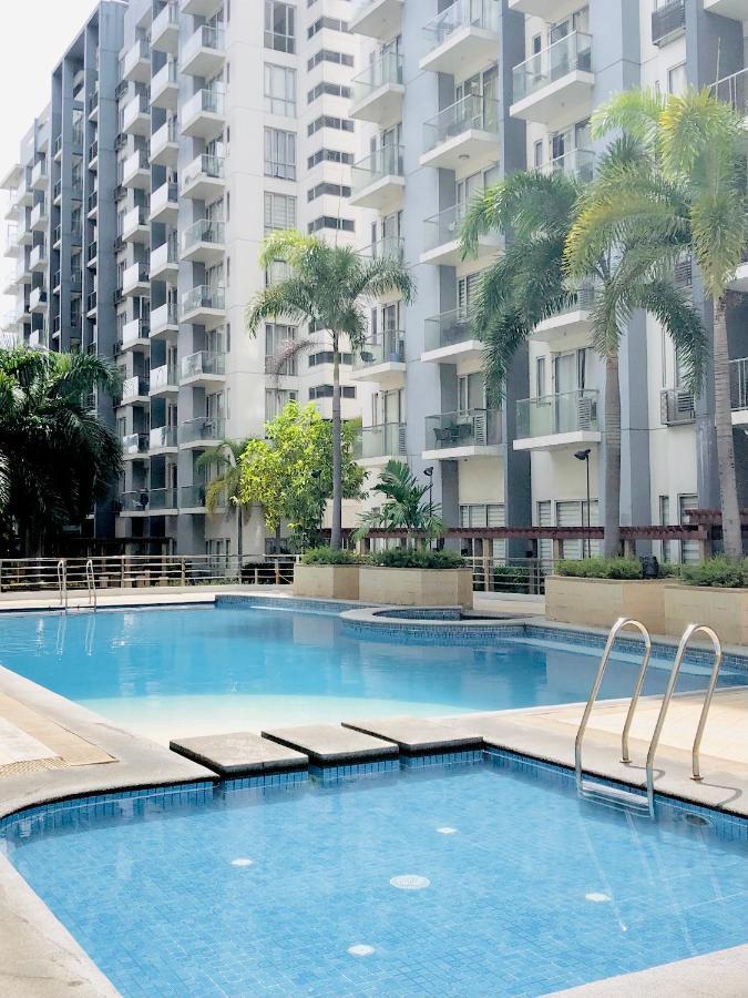 Luxury Hotel Type Condo Near Naia Manila Airport Екстер'єр фото