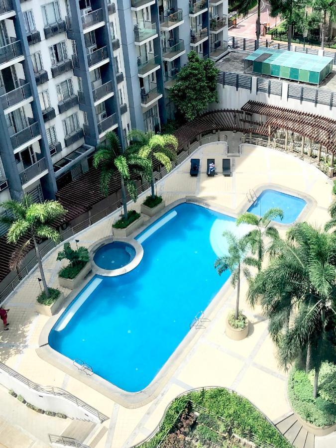 Luxury Hotel Type Condo Near Naia Manila Airport Екстер'єр фото