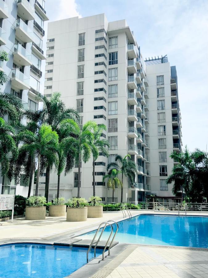 Luxury Hotel Type Condo Near Naia Manila Airport Екстер'єр фото