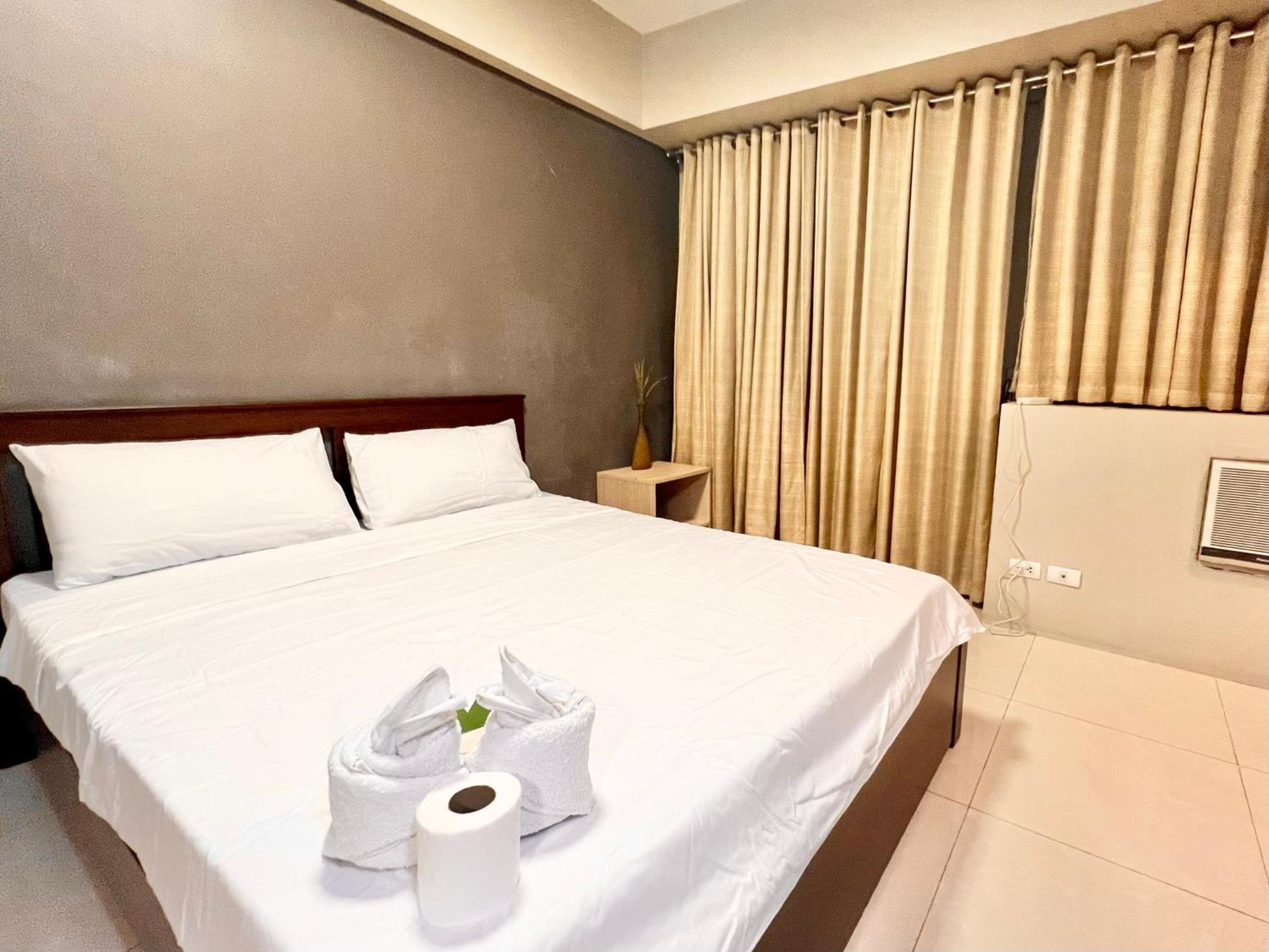 Luxury Hotel Type Condo Near Naia Manila Airport Екстер'єр фото